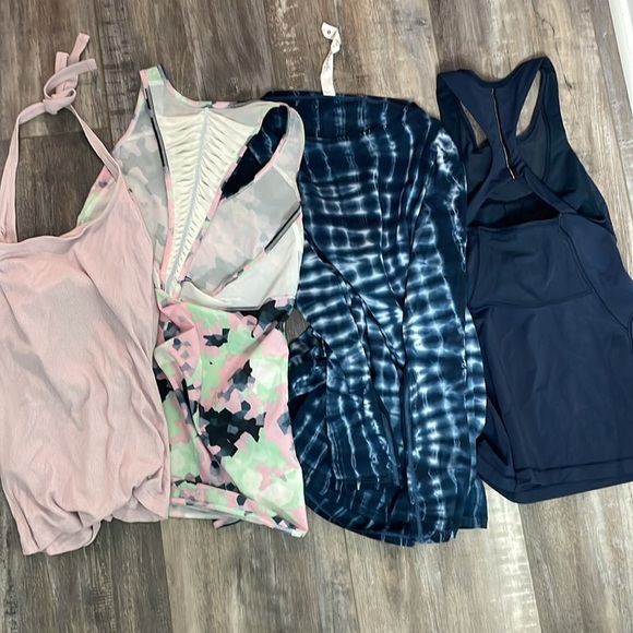 Lululemon shirt lot size 2 - Picture 1 of 16